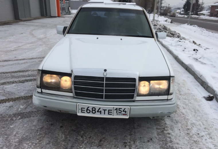 Mercedes-Benz W124