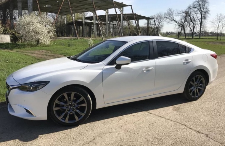 Mazda 6