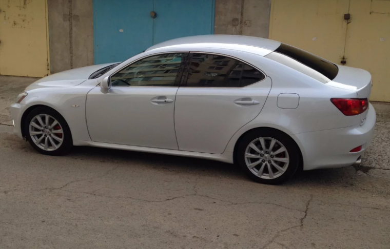 Lexus IS II 250