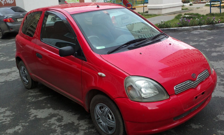 Toyota Vitz